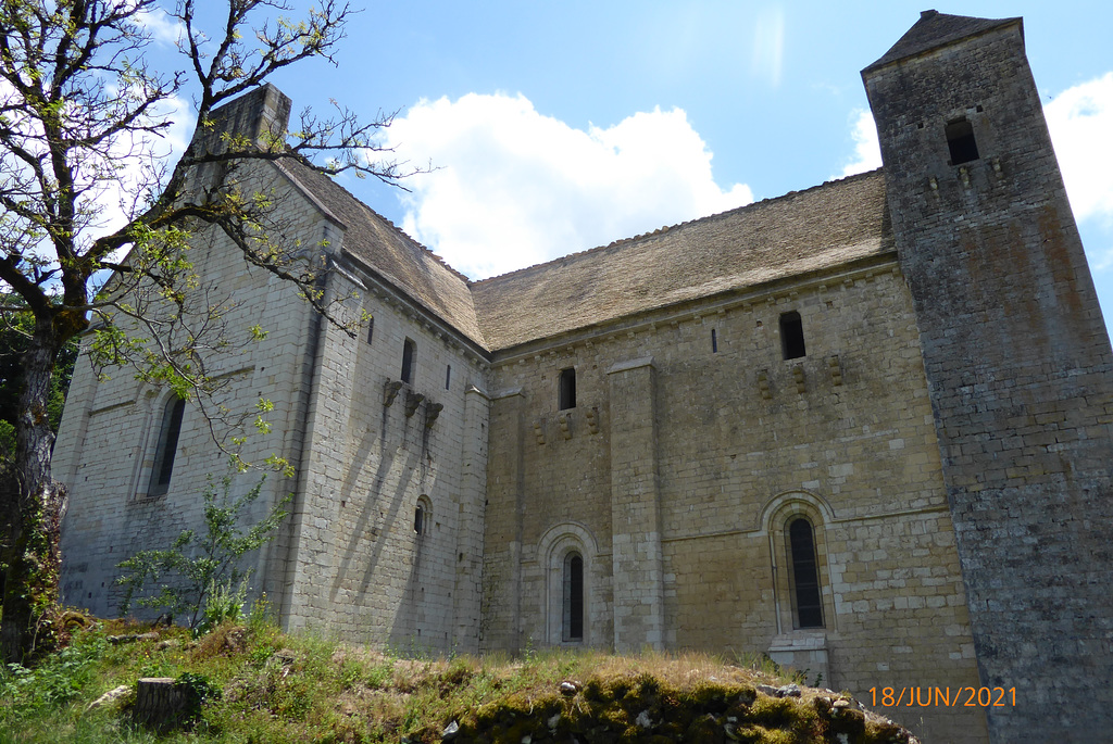 Abbatiale de SAINT-AMAND-DE-COLY