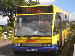 Anglian Bus 304 (MX53 FDO) in Wroxham - 28 Aug 2012 (DSCN8731)