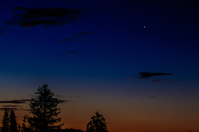 Venus and what else? (060°)