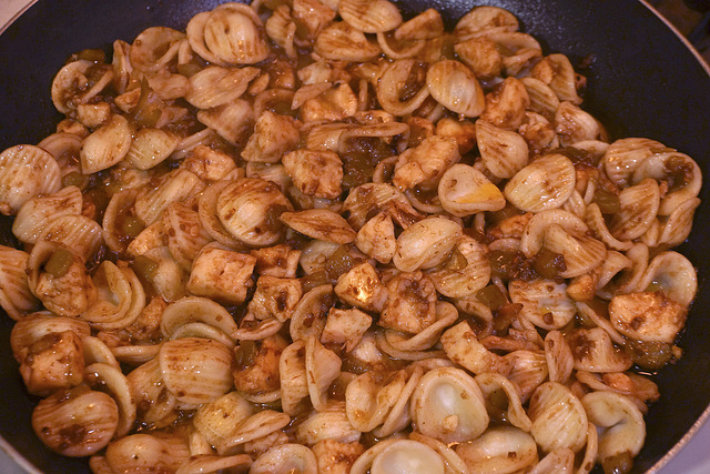 Stir-Fried Noodles With Marinated Fish