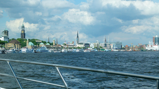 St. Pauli Landungsbrücken