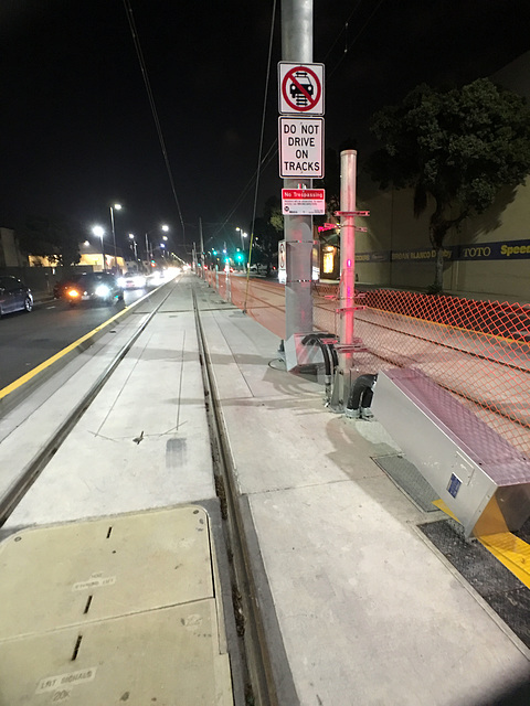 Expo Light Rail in Santa Monica (0217)