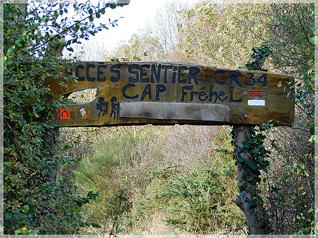 Arrivée du GR 34 au Fort La Latte (22)