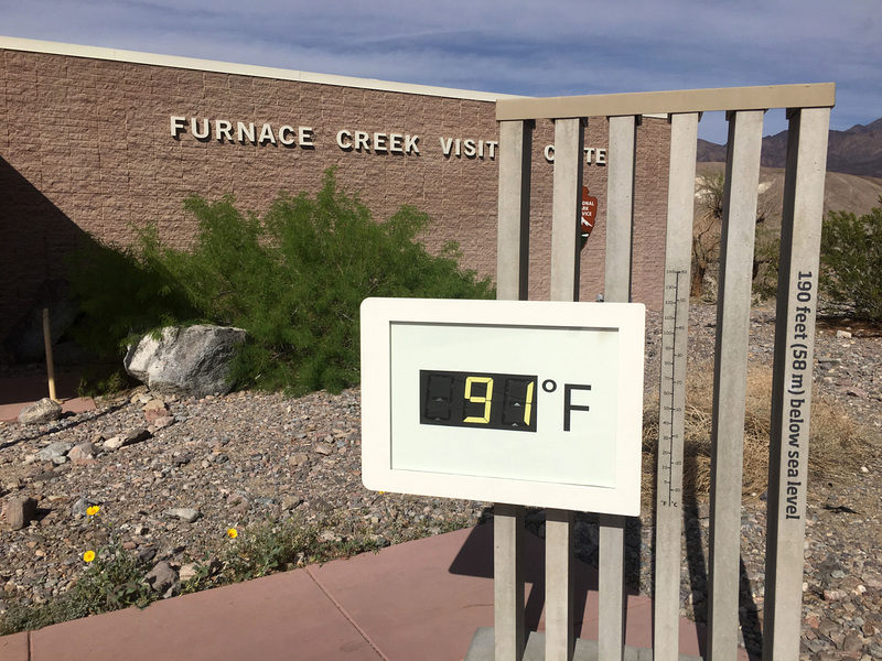 Furnace Creek 91° (0376)