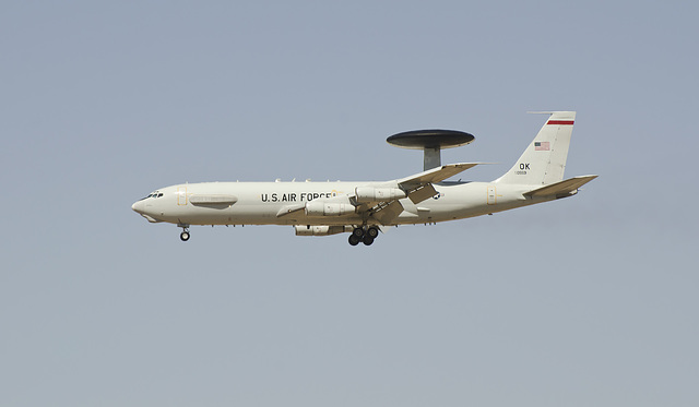 Boeing E-3B Sentry 75-0559