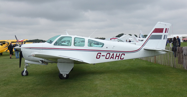 Beech F33C G-OAHC