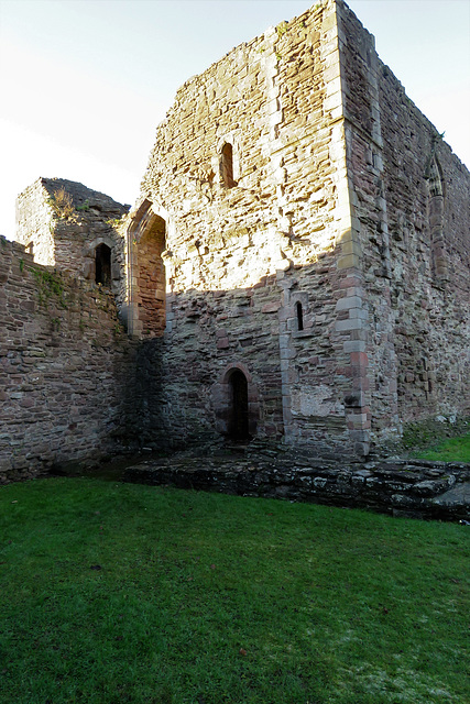 monmouth castle