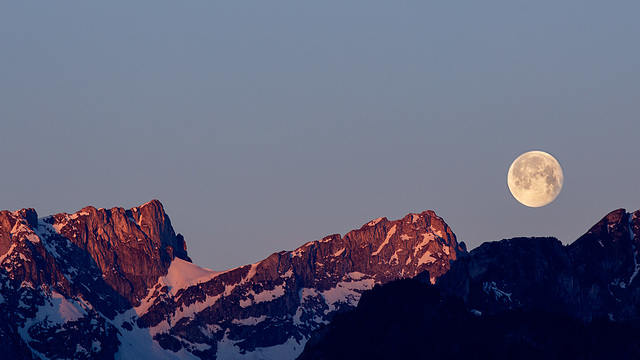 220418 Montreux Lune 1