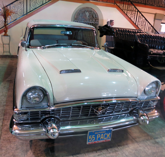 1955 Packard Caribbean Convertible - Gift from Howard Hughes to Jean Peters (0174)