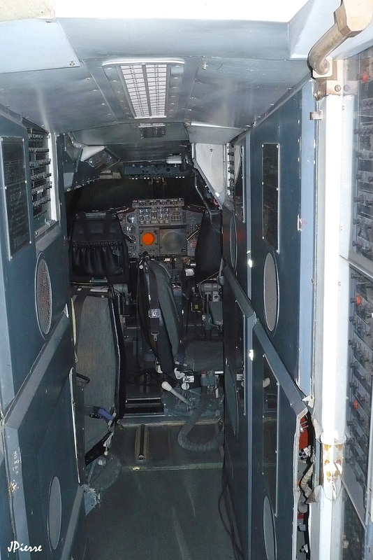 Poste de pilotage du "Concorde"
