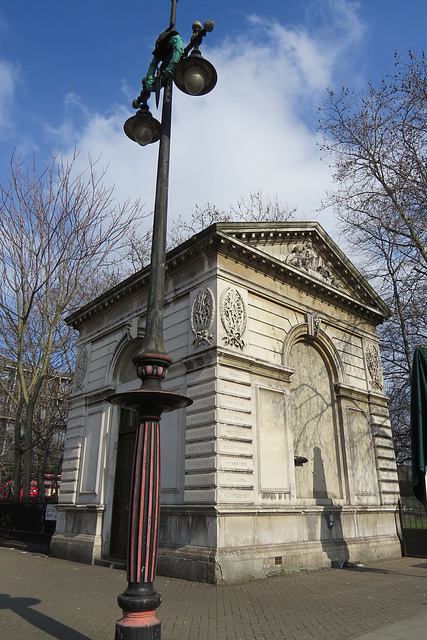 euston station, london