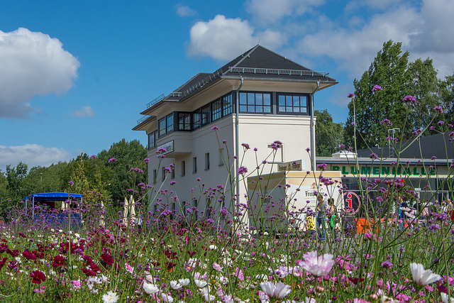 Ehemaliges Stellwerk des Bahnhofs Oelsnitz/Erz.