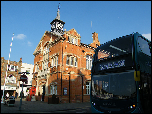 Thame to Oxford by bus