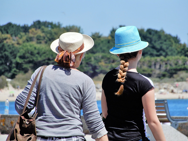 les chapeaux sont de rigueur