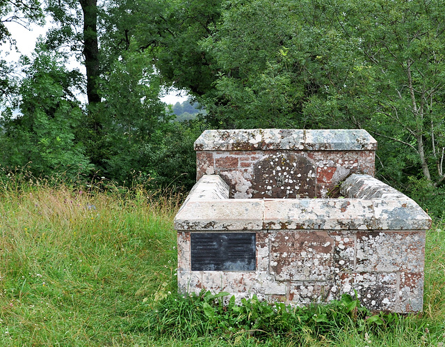 Scotland St. Cuthbert's Way (PiP) / LILLIARD’S TOMB Scotland St. Cuthbert's Way (PiP) / LILLIARD’S TOMB