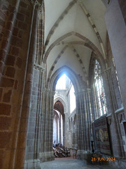 Abbaye NOTRE DAME  (EVRON  Mayenne)