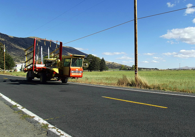 Hay hauler