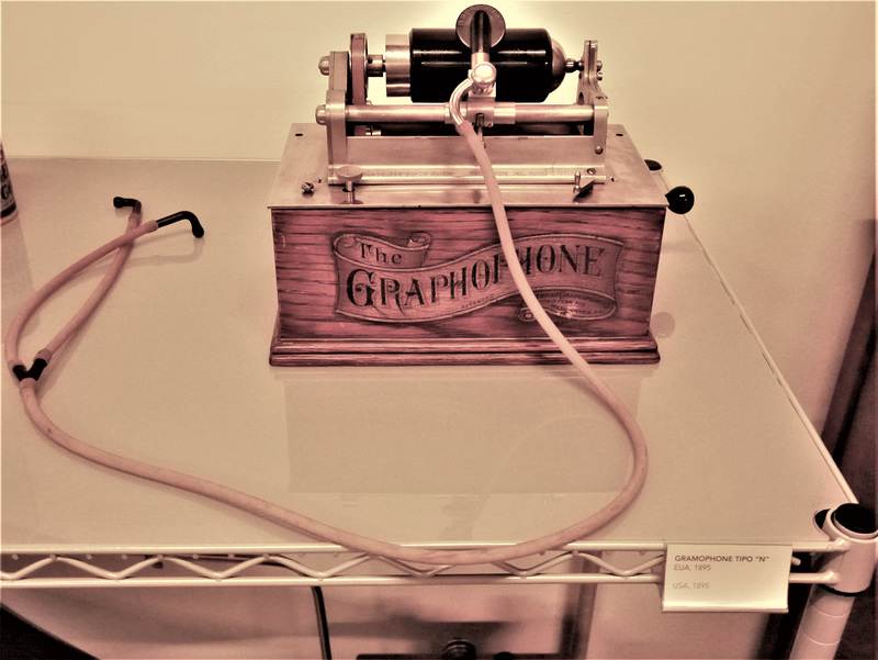 Graphophone - 1895