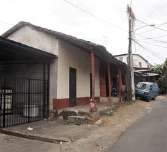 Scène de ruelle panaméenne
