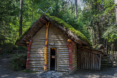 das Schamanenhaus im Ötzidorf ... 2 x P.i.P. (© Buelipix)