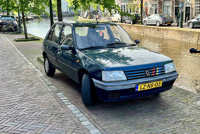 1995 Peugeot 205 1.4 Forever