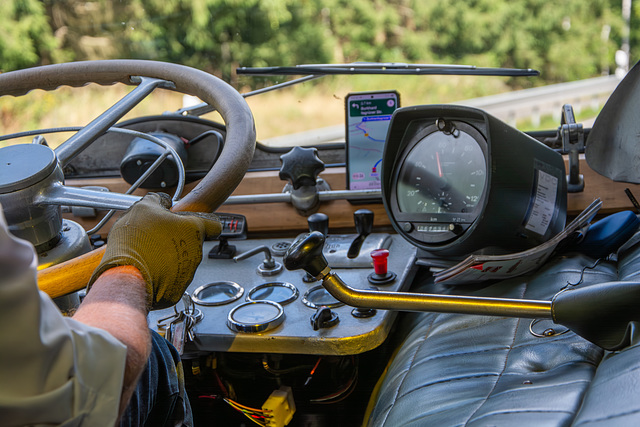 Arbeitsplatz des Busfahrers im H6B