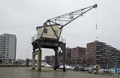 Rotterdam Binnehaven crane (#1198)