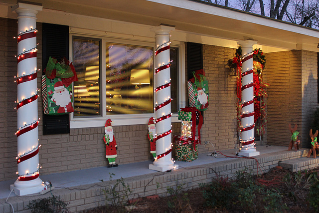 HAPPY NEW YEAR..... a home in the neighborhood....  stay well and safe...