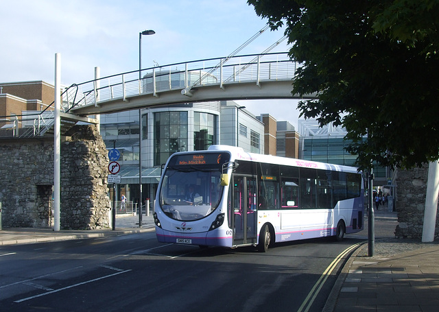 DSCF8278 First Hampshire and Dorset 47670 (SN15 ACX) in Southampton - 1 Jul 2017