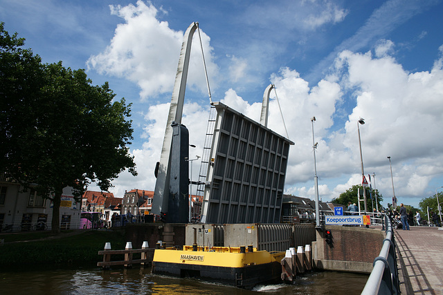 Boat Passing Through Koepoortbrug