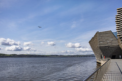 Aeroplane Heading for Dundee Airport