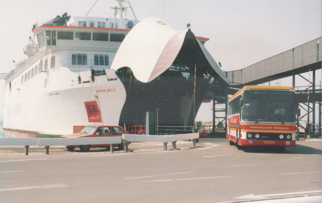 Søndergaard JT 97 675 at Ebeltoft Ferry Port - 28 May 1988 (Ref: 67-30)
