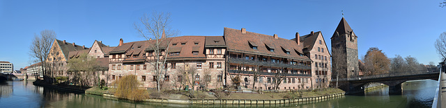Nürnberg, Heilig-Geist-Spital and Heubrücke
