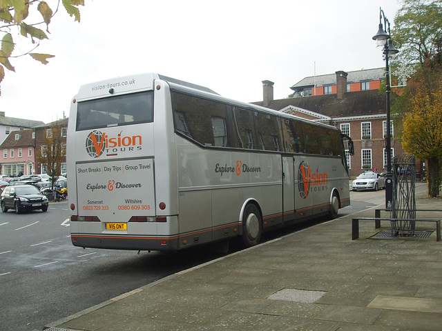 DSCF0288 Vision Tours V15 ONT (WA06 JGF, P19 PCL) in Bury St. Edmunds - 9 Nov 2017 DSCF0288 Vision Tours V15 ONT (WA06 JGF, P19 PCL) in Bury St. Edmunds - 9 Nov 2017