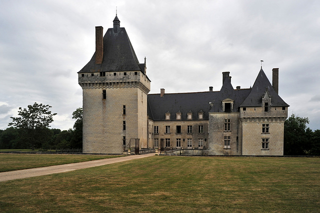 Château de l'Isle-Savary