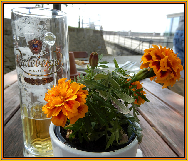 Das Beste am Bier ist die Blume