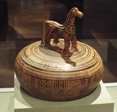 Geometric Horse Pyxis in the Virginia Museum of Fine Arts, June 2018