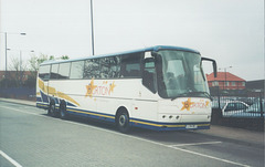 Burtons Coaches LL04 BCL at Bury St. Edmunds - 23 April 2005 (544-17A)