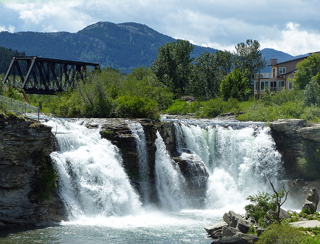 Lundbreck Falls, Alberta