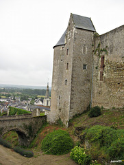 le chateau de LUYNES le chateau de LUYNES