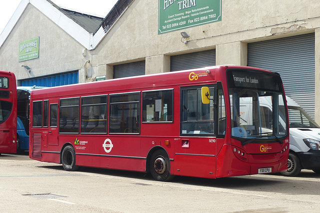 Go Ahead London SE90 at Barton Park - 15 June 2020