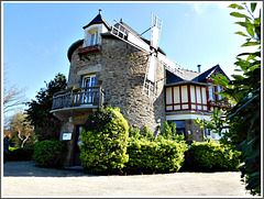 Le vieux Moulin à Saint-Jacut-de-la-mer(22)