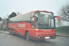 Classic Coaches 593 CCE (T800 BCL) at Blyth Services (Notts) - 28 Dec 2006 (566-5A)