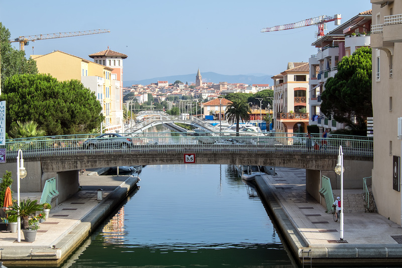 FREJUS: Port-Fréjus 06.