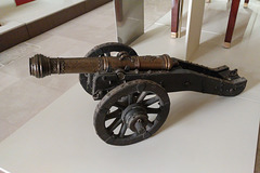 Cast bronze gun