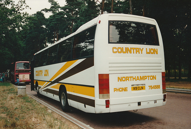 Country Lion A9 CLN (H42 WVV) at Barton Mills - 6 Aug 1994