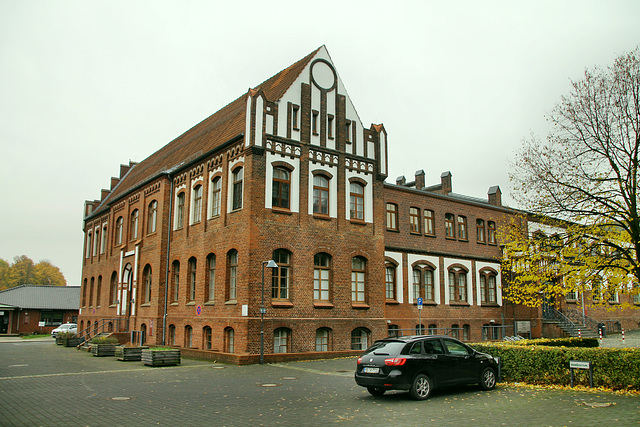 Ehem. Verwaltungsgebäude mit Lohnhalle (Zeche Waltrop 1/2, Waltrop-Brockenscheidt) / 17.11.2019