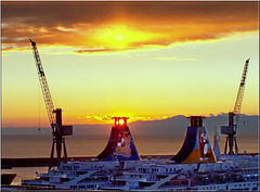 Tramonto in porto