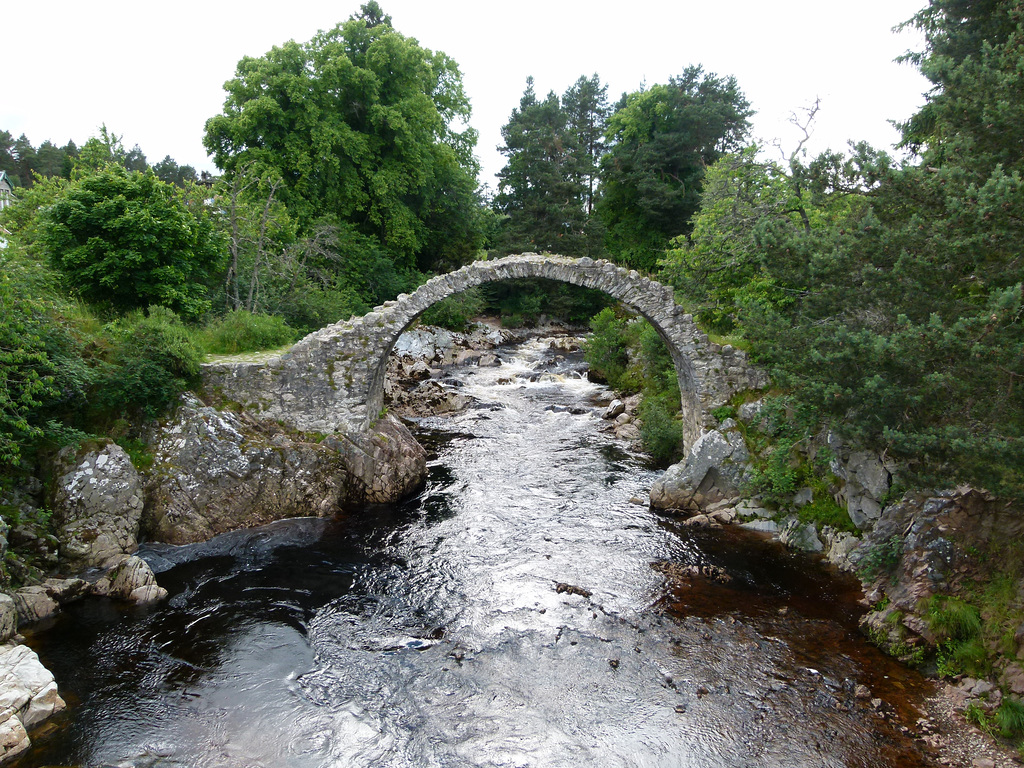 Old Packhorse Bridge in Carrbridge