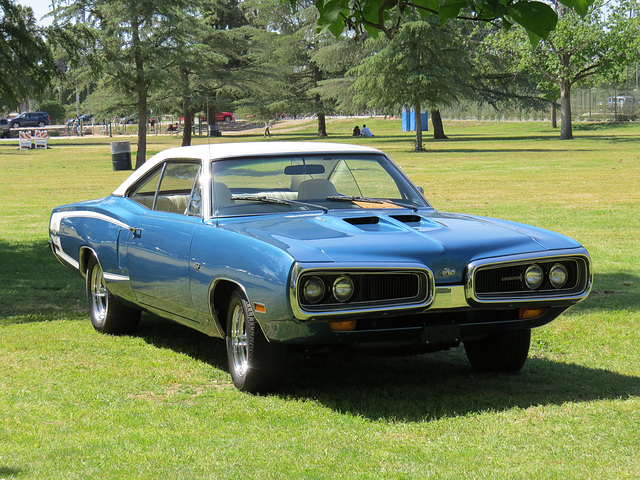 ipernity: 1970 Dodge Coronet Super Bee - by 1971 Dodge Charger R/T Freak